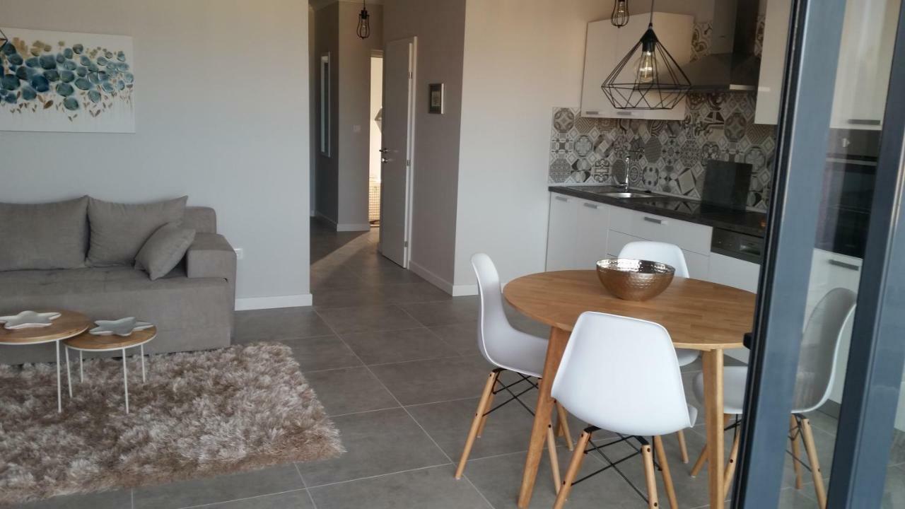Petra'S Place - Sea View Apartment Слатине Екстериор снимка