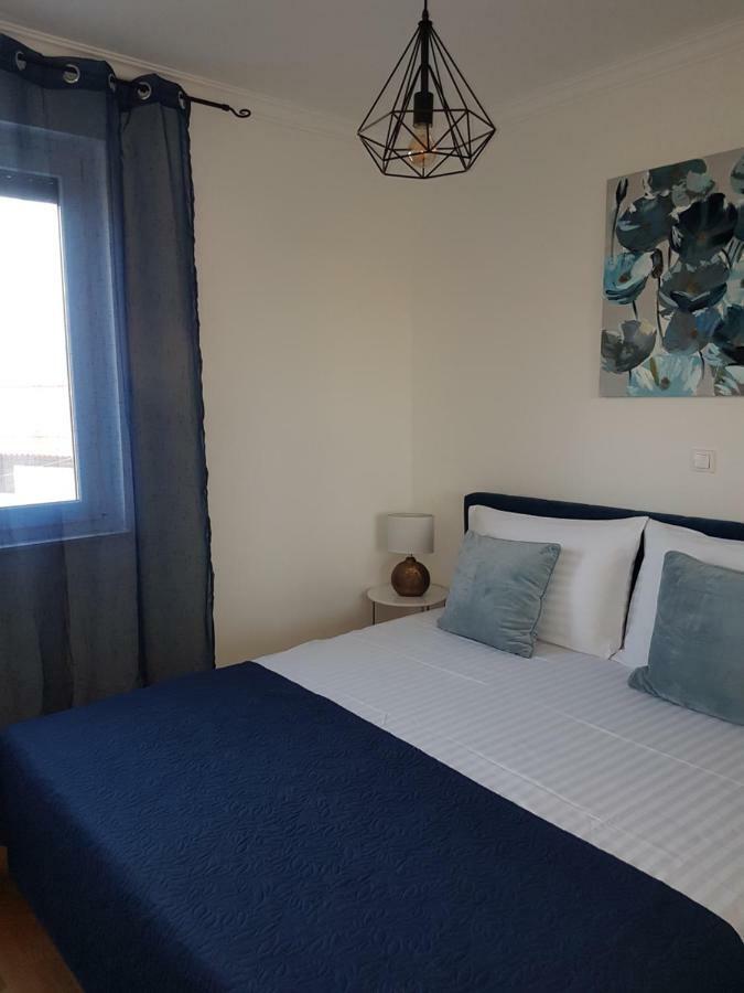 Petra'S Place - Sea View Apartment Слатине Екстериор снимка